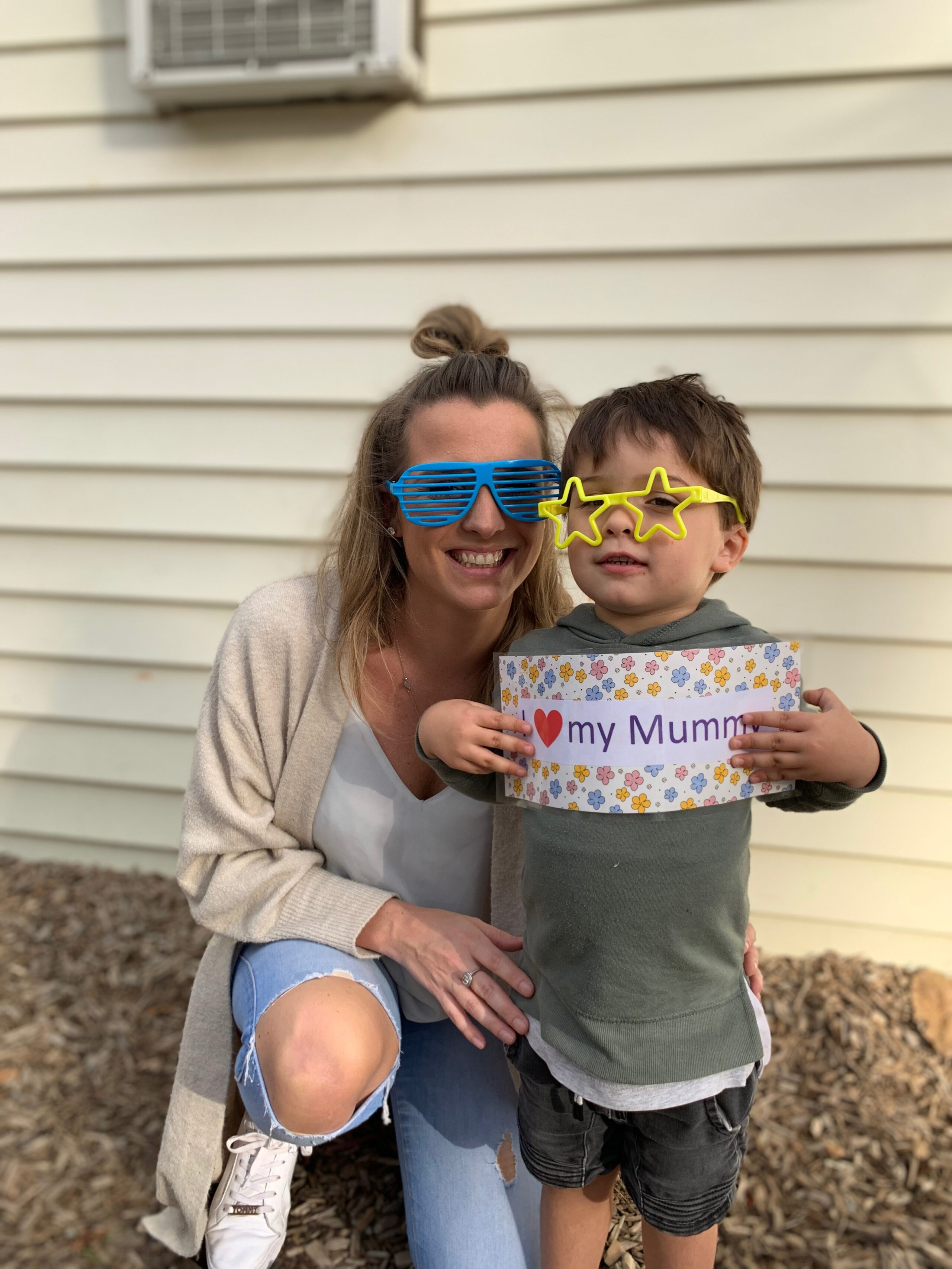 Mother's Day celebration with Choklits children