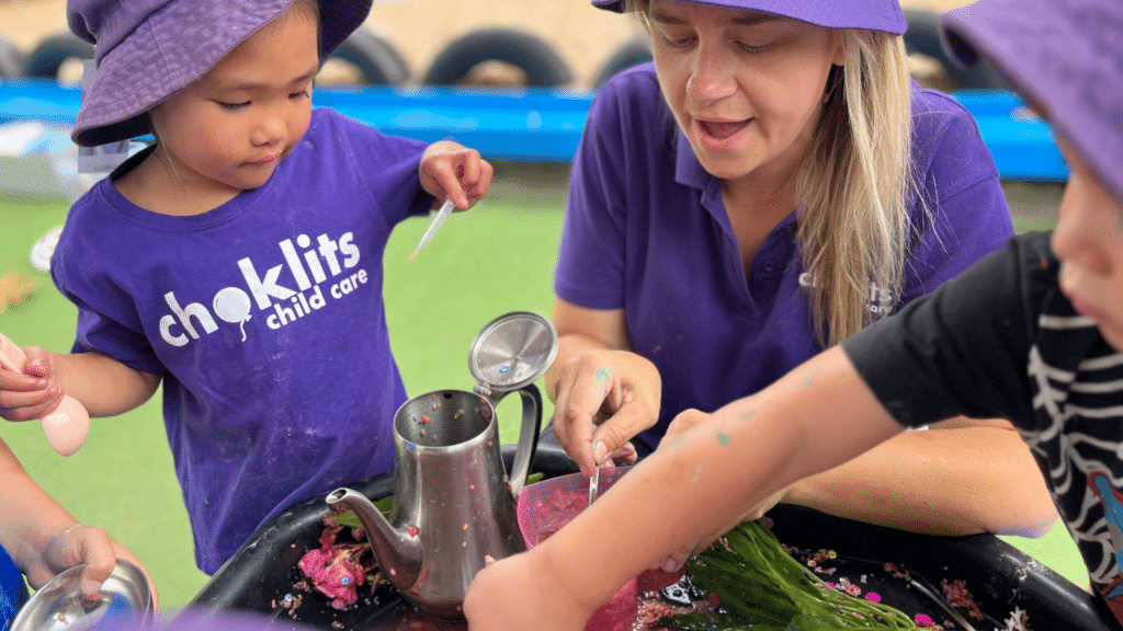 Asten Choklits Messy Play